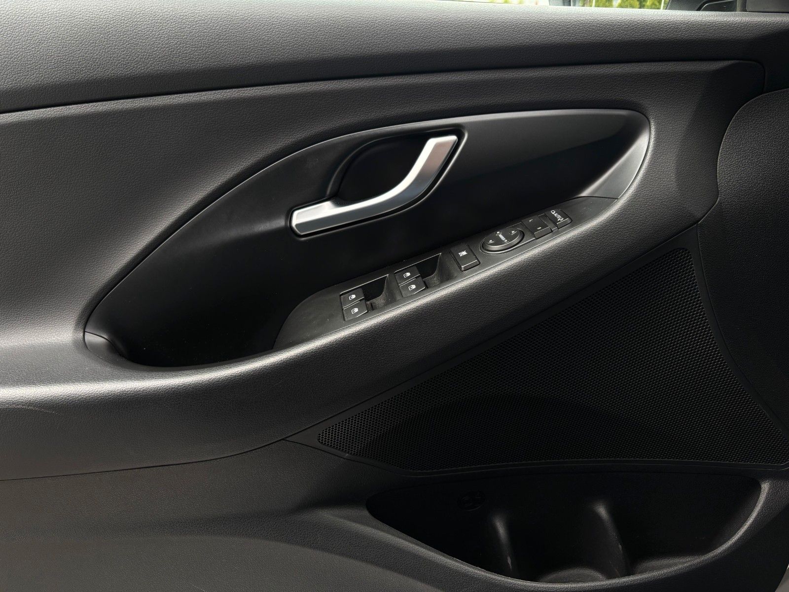 Fahrzeugabbildung Hyundai i30 cw N Line , Panodach