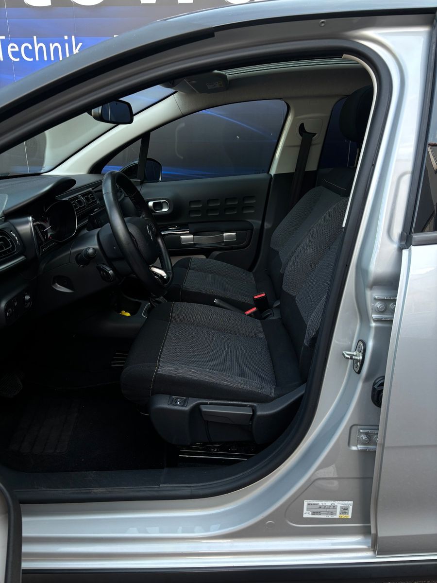 Fahrzeugabbildung Citroën C3 Shine,Panodach,Kamera