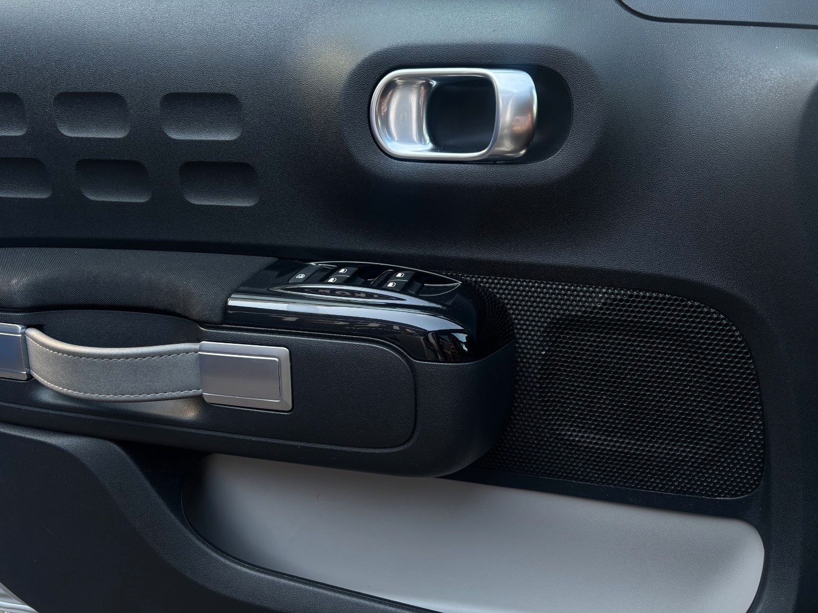 Fahrzeugabbildung Citroën C3 Shine,Panodach,Kamera