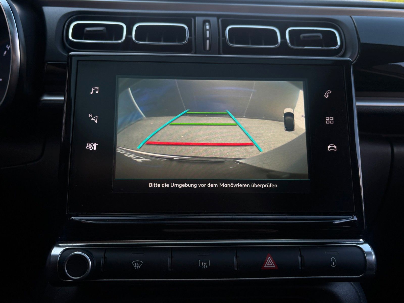 Fahrzeugabbildung Citroën C3 Shine,Panodach,Kamera