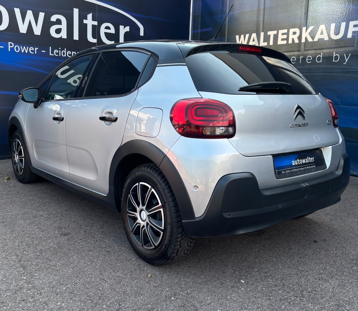 Fahrzeugabbildung Citroën C3 Shine,Panodach,Kamera