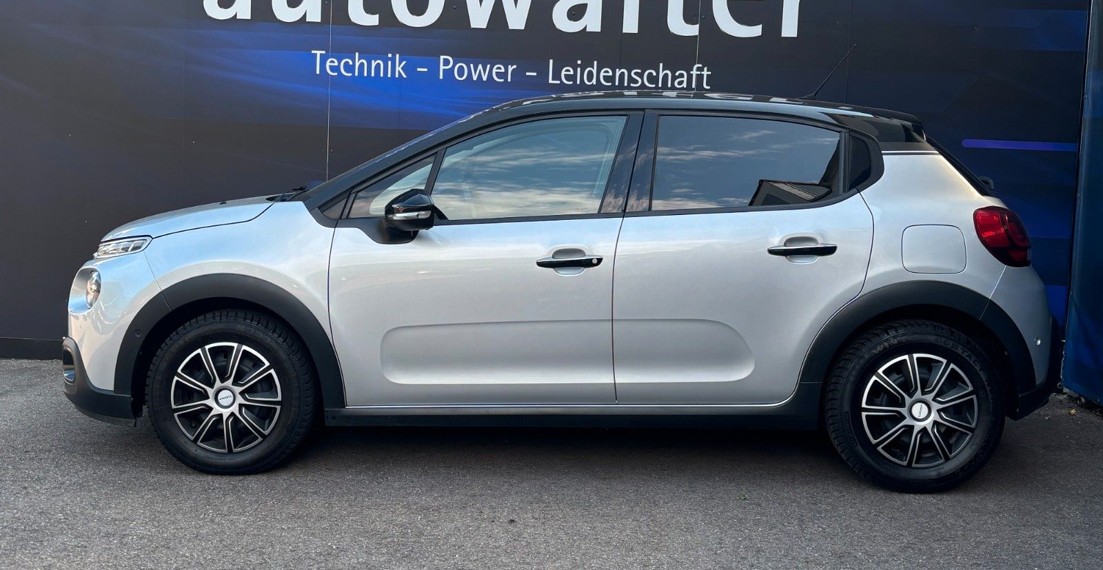 Fahrzeugabbildung Citroën C3 Shine,Panodach,Kamera