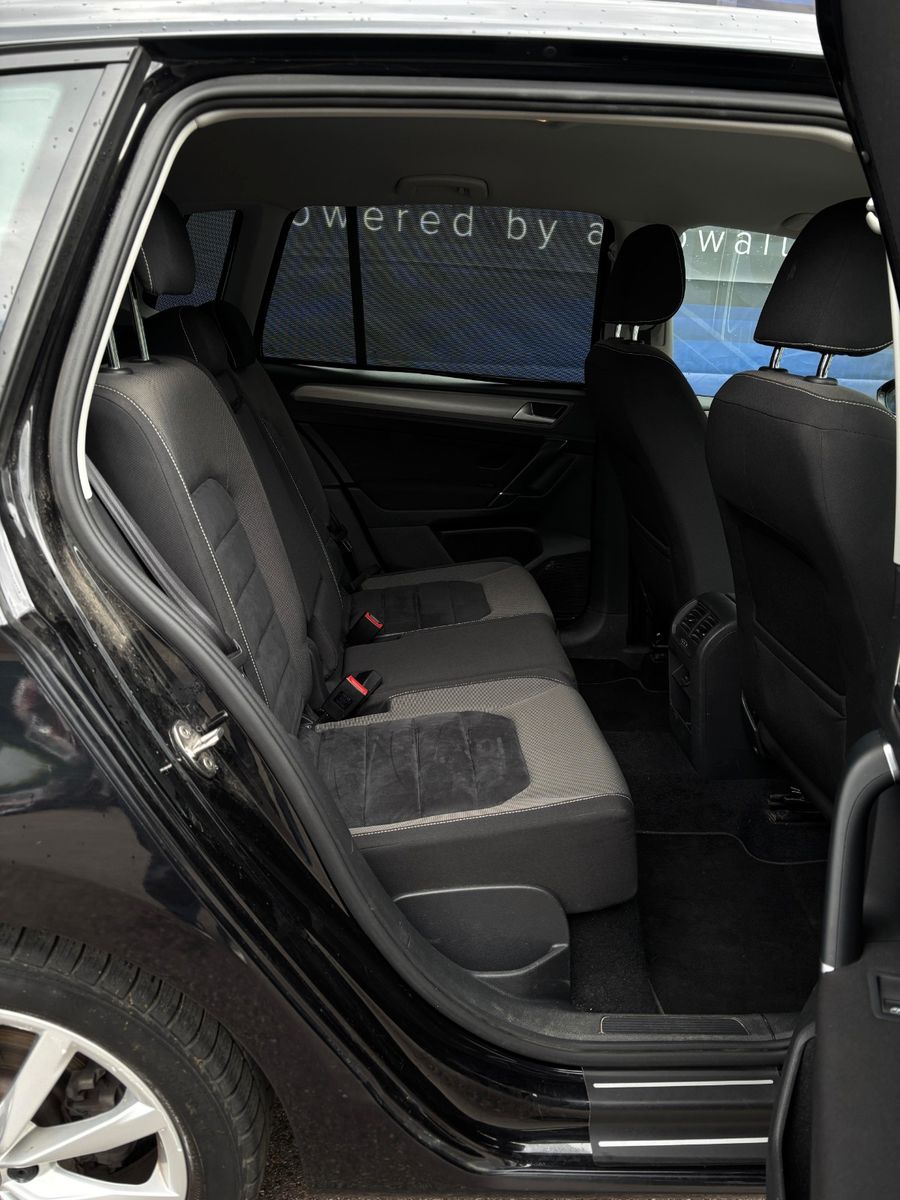 Fahrzeugabbildung Volkswagen Golf Sportsvan VII Comfortline BMT/Start-Stopp