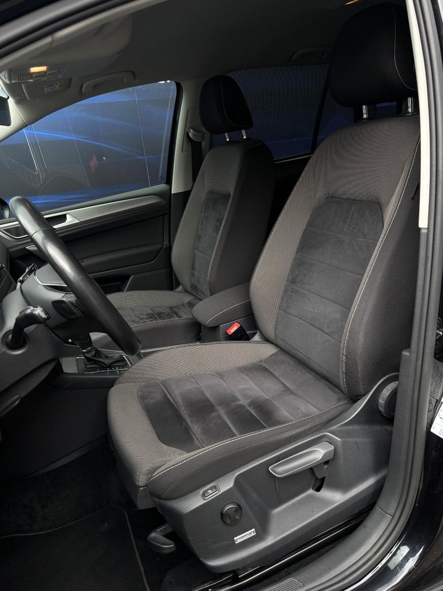 Fahrzeugabbildung Volkswagen Golf Sportsvan VII Comfortline BMT/Start-Stopp