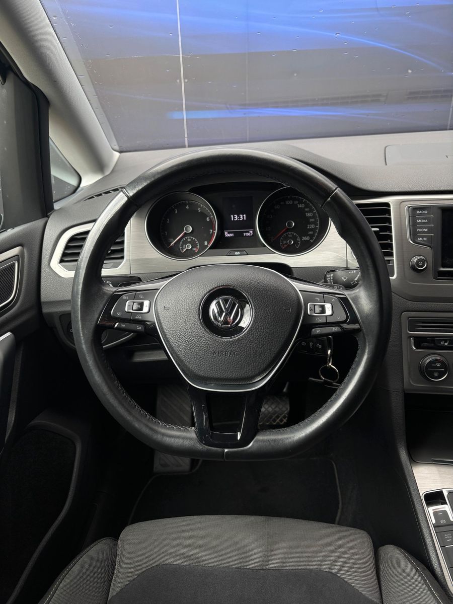 Fahrzeugabbildung Volkswagen Golf Sportsvan VII Comfortline BMT/Start-Stopp