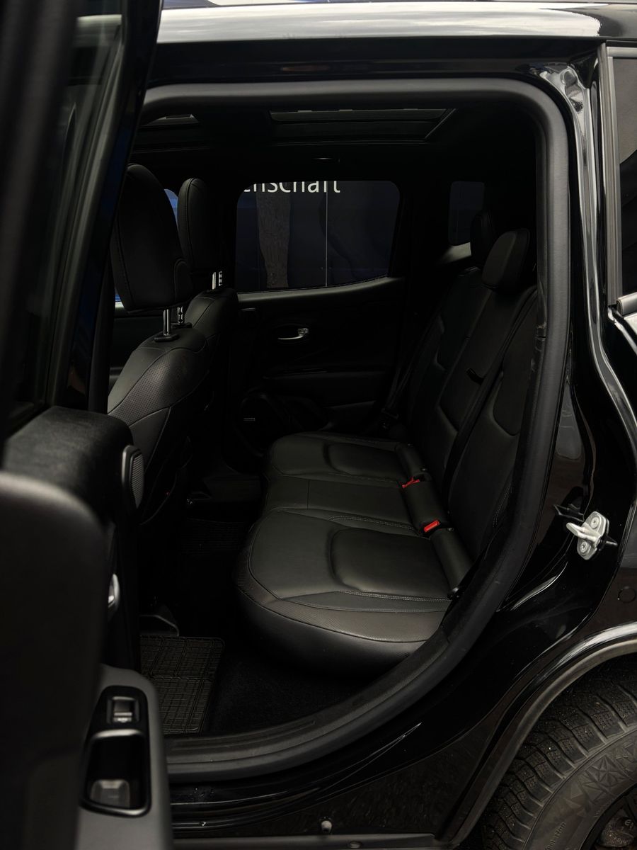 Fahrzeugabbildung Jeep Renegade S FWD
