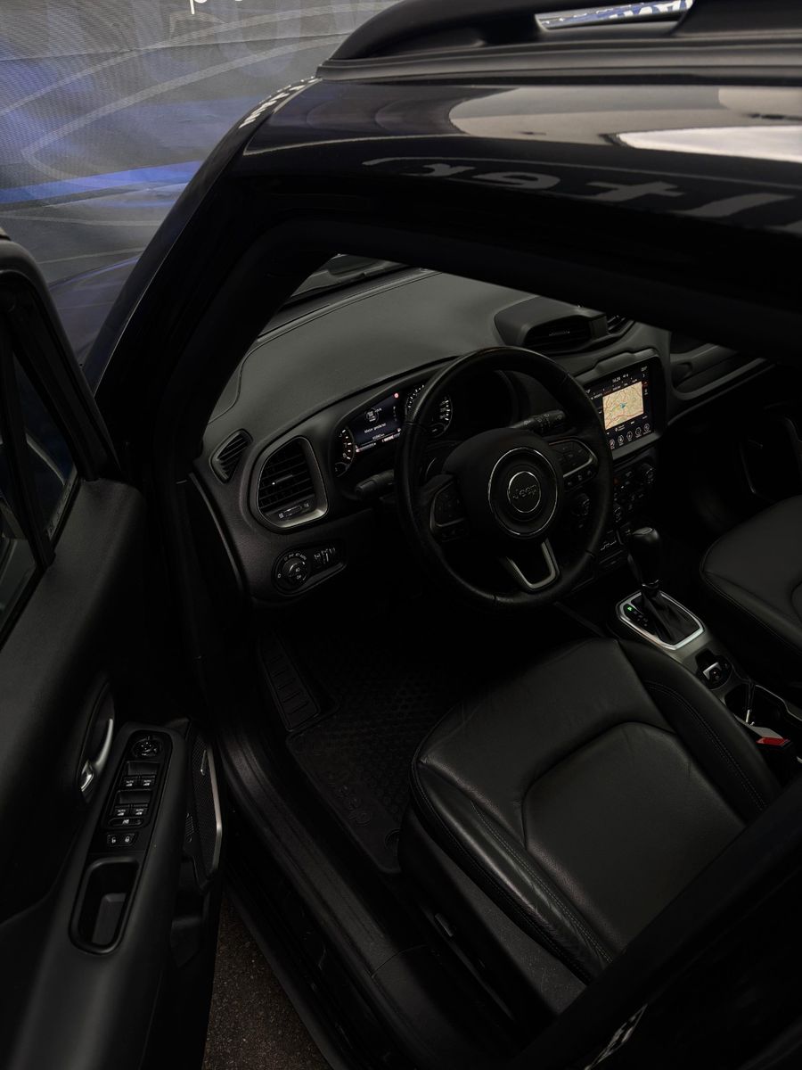 Fahrzeugabbildung Jeep Renegade S FWD