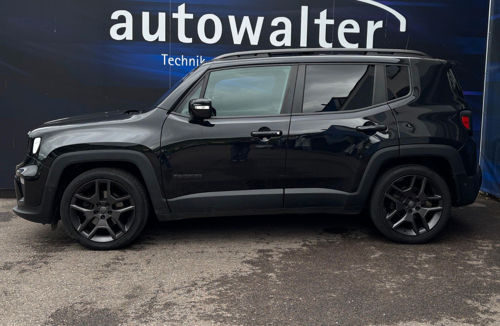 Fahrzeugabbildung Jeep Renegade S FWD