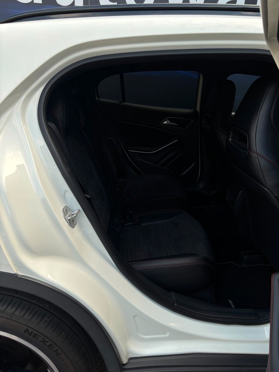 Fahrzeugabbildung Mercedes-Benz GLA 200 CDI / d 4Matic Street Style