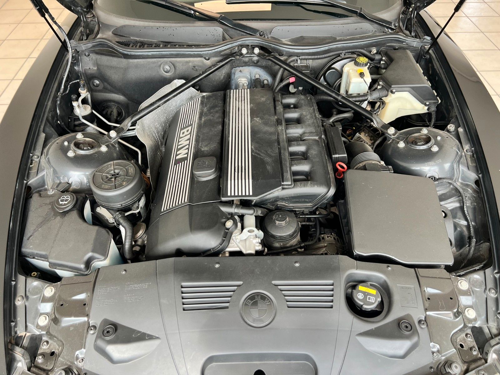 Fahrzeugabbildung BMW Z4 Roadster 2.5 i*2.Hand*55.000 Kilometer