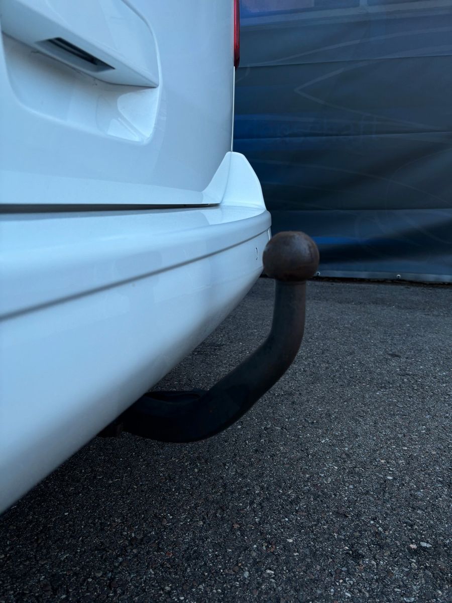 Fahrzeugabbildung Opel Zafira Life Innovation M 8 Sitzer