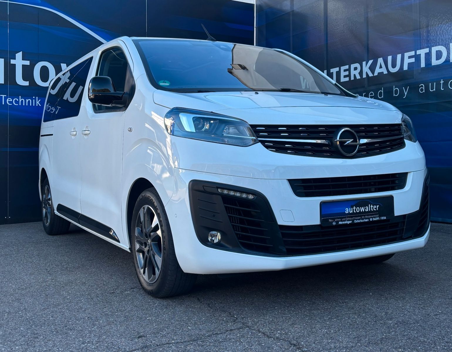 Fahrzeugabbildung Opel Zafira Life Innovation M 8 Sitzer