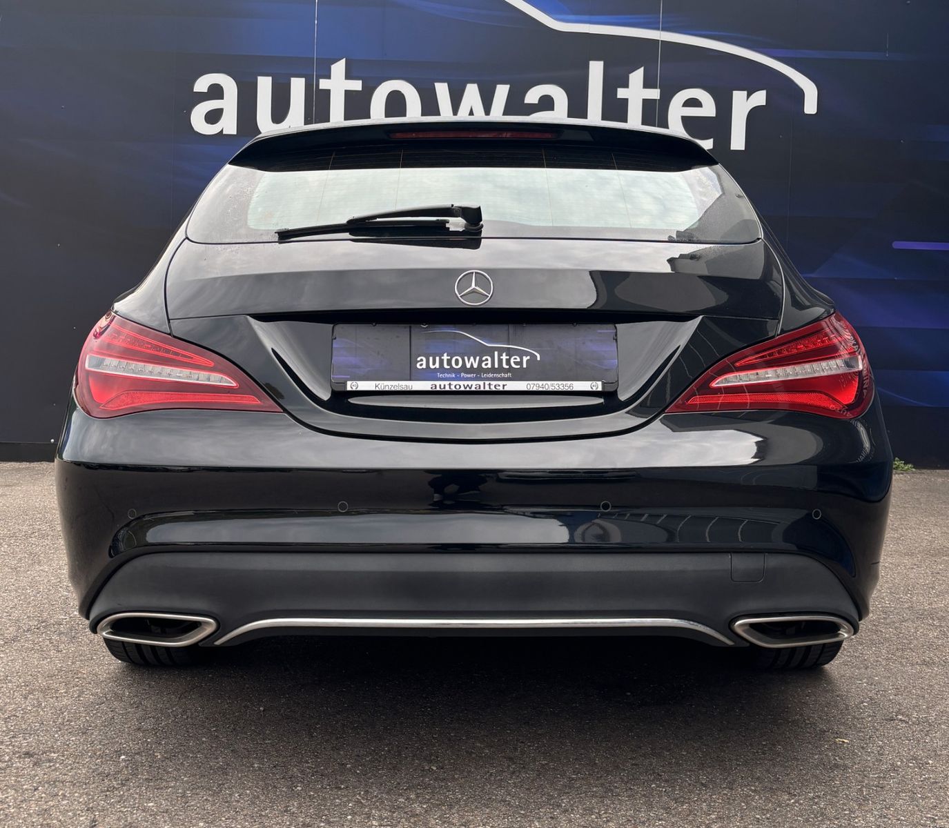 Fahrzeugabbildung Mercedes-Benz CLA Shooting Brake CLA 180