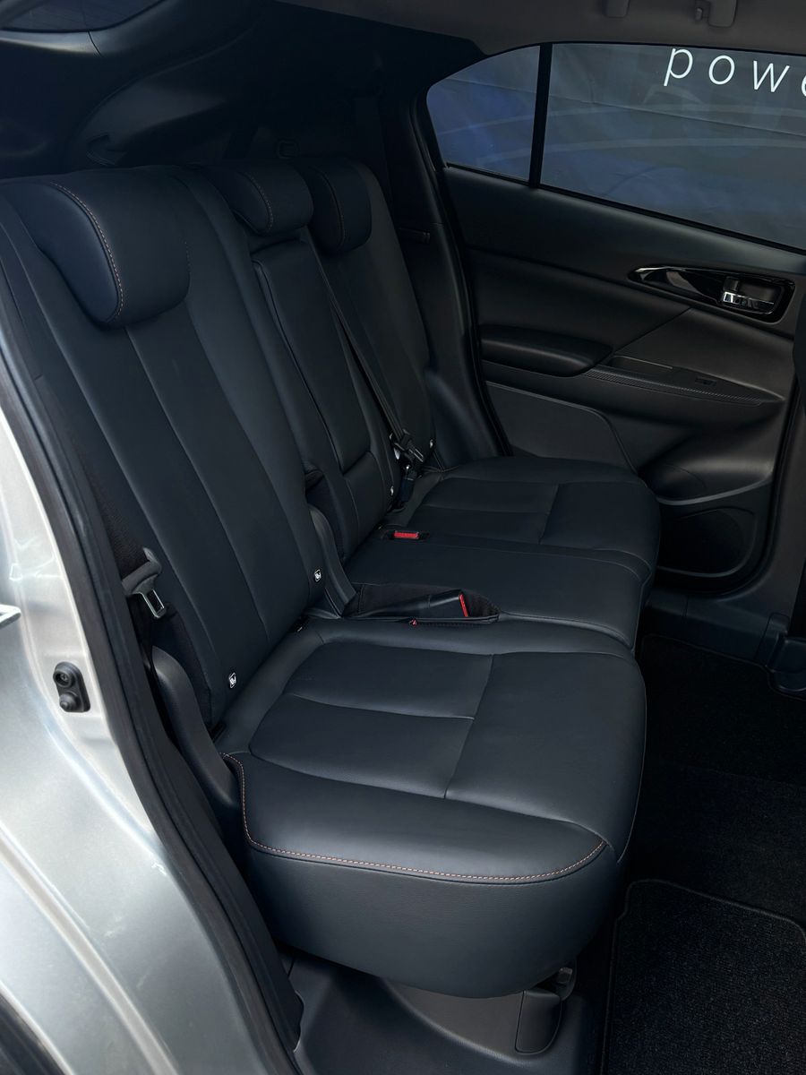 Fahrzeugabbildung Mitsubishi Eclipse Cross Top 4WD