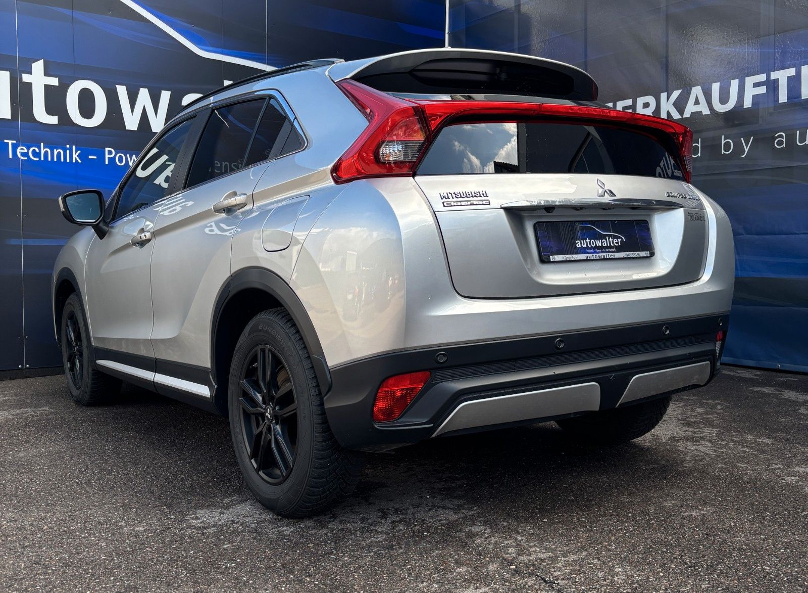 Fahrzeugabbildung Mitsubishi Eclipse Cross Top 4WD