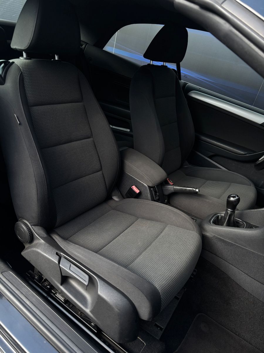 Fahrzeugabbildung Volkswagen Golf VI Cabriolet Basis BMT