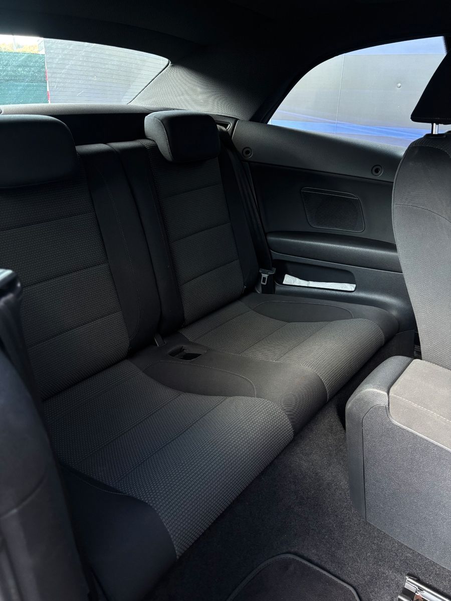 Fahrzeugabbildung Volkswagen Golf VI Cabriolet Basis BMT
