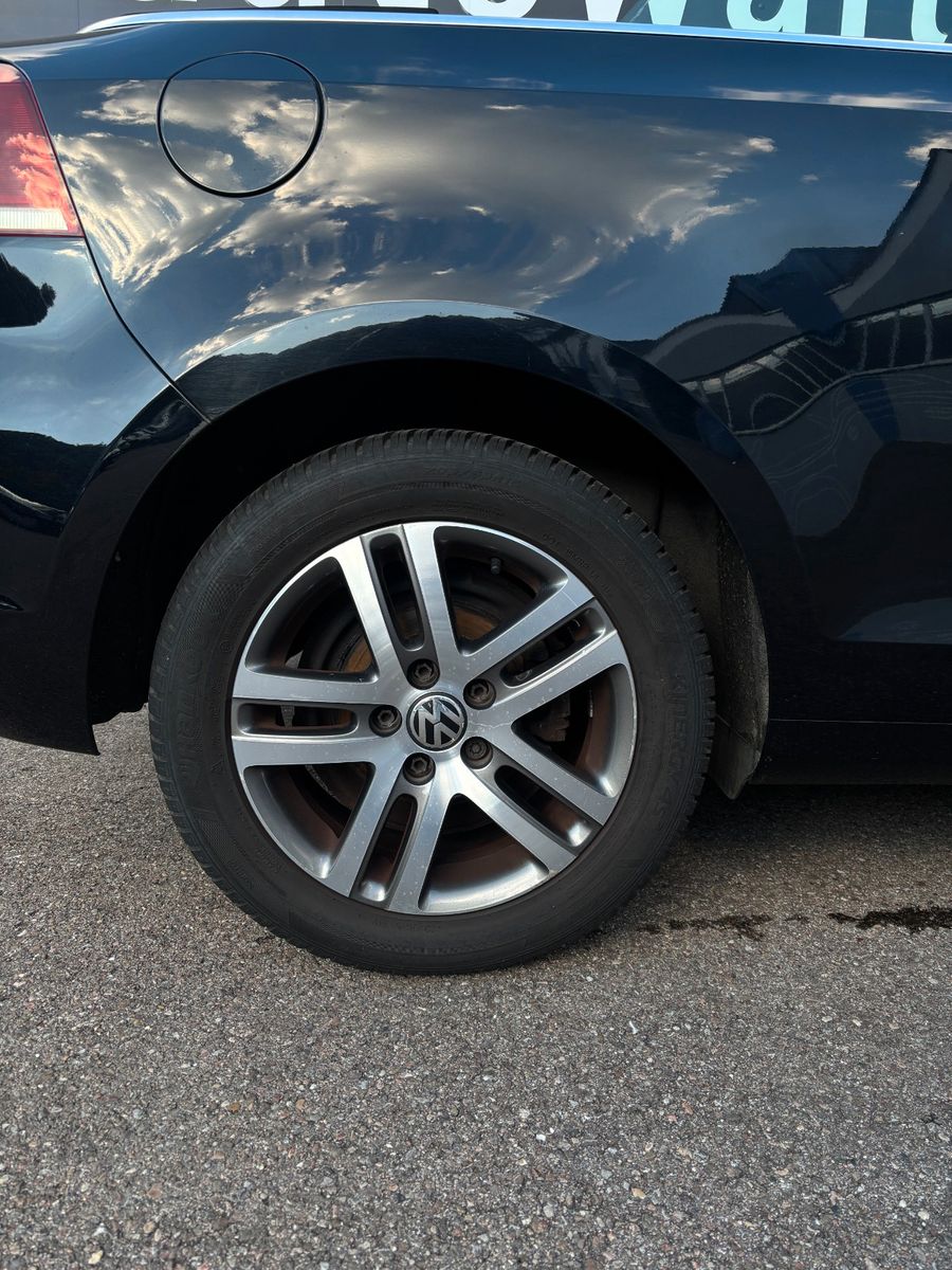 Fahrzeugabbildung Volkswagen Golf VI Cabriolet Basis BMT