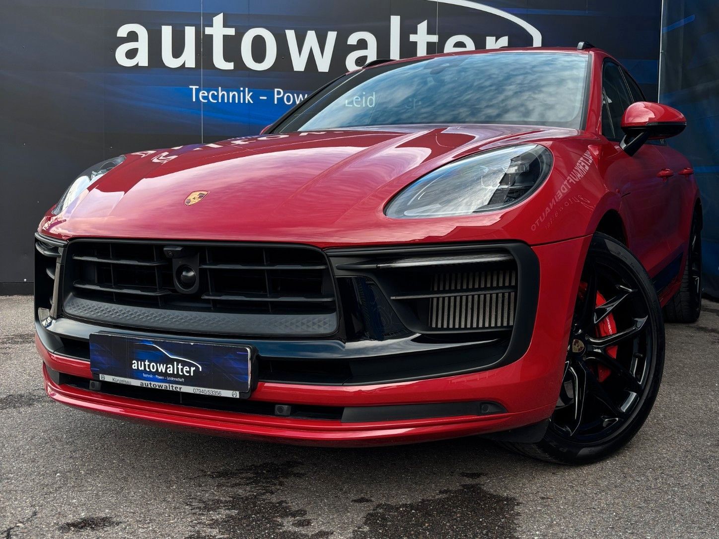 Porsche Macan GTS-Pano-AHK schwenk-Carbon-Standheizung