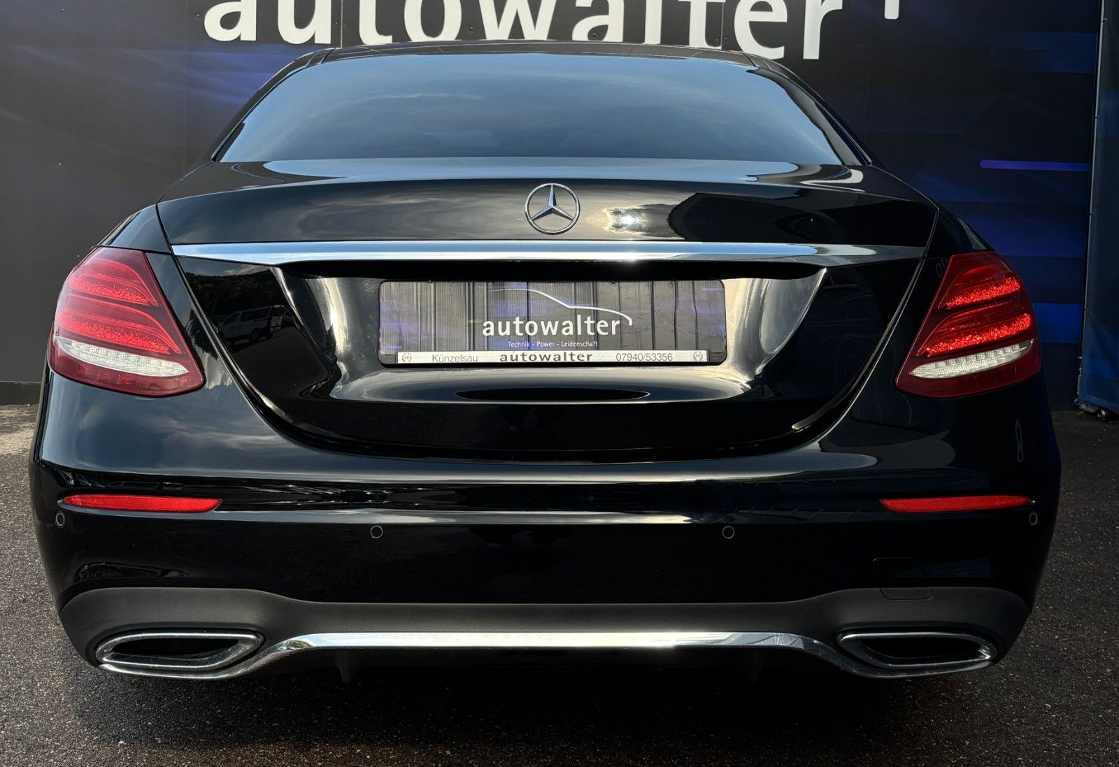 Fahrzeugabbildung Mercedes-Benz E 300 d AMG Line