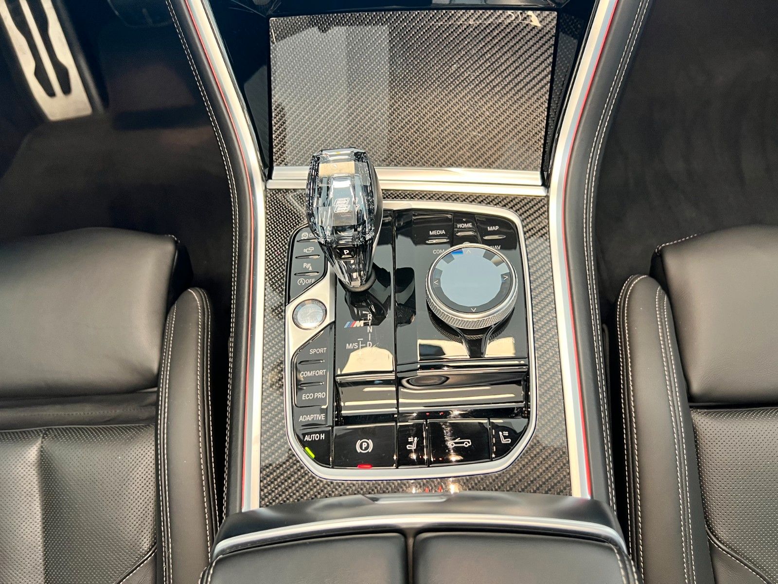 Fahrzeugabbildung BMW M850 8 Cabrio M850 i xDrive*