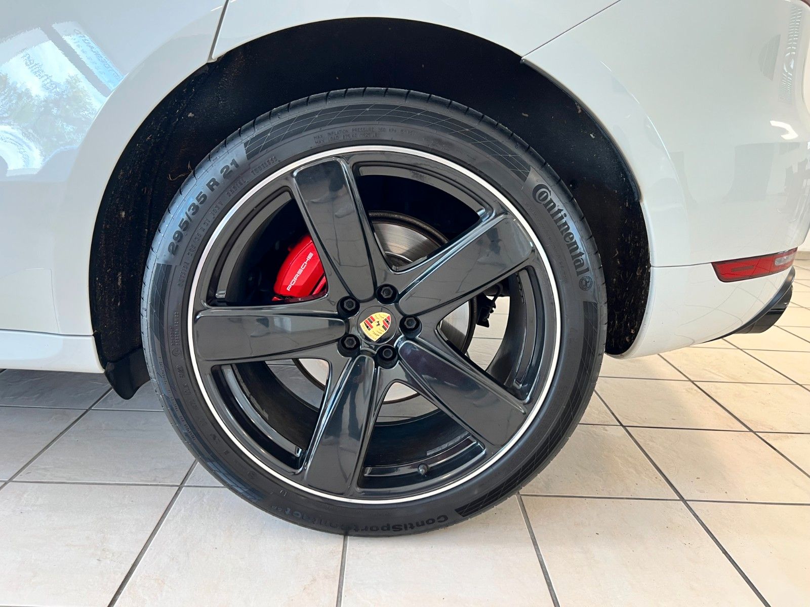 Fahrzeugabbildung Porsche Macan GTS*PDLS+*Carbon*Approved
