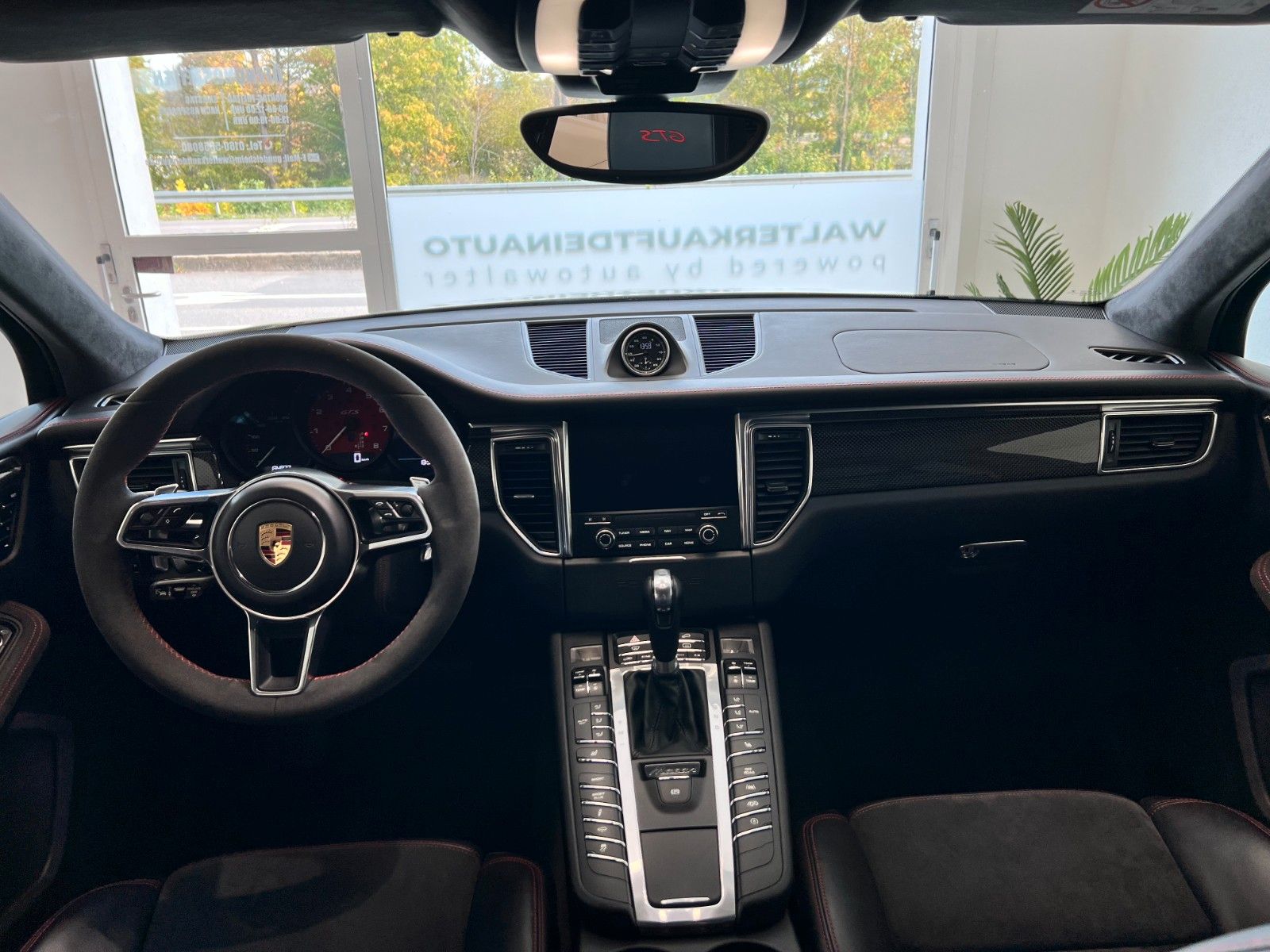 Fahrzeugabbildung Porsche Macan GTS*PDLS+*Carbon*Approved