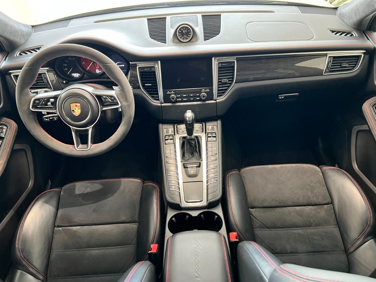 Fahrzeugabbildung Porsche Macan GTS*PDLS+*Carbon*Approved