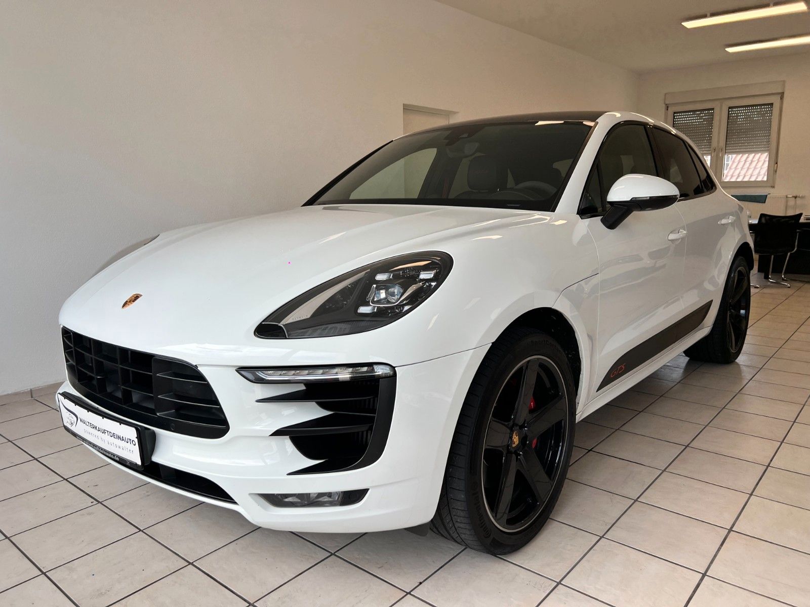 Fahrzeugabbildung Porsche Macan GTS*PDLS+*Carbon*Approved