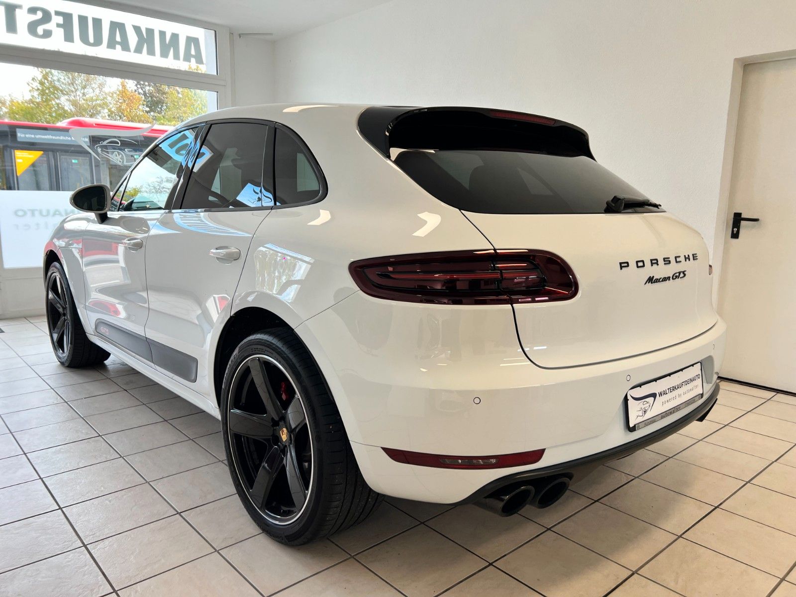Fahrzeugabbildung Porsche Macan GTS*PDLS+*Carbon*Approved