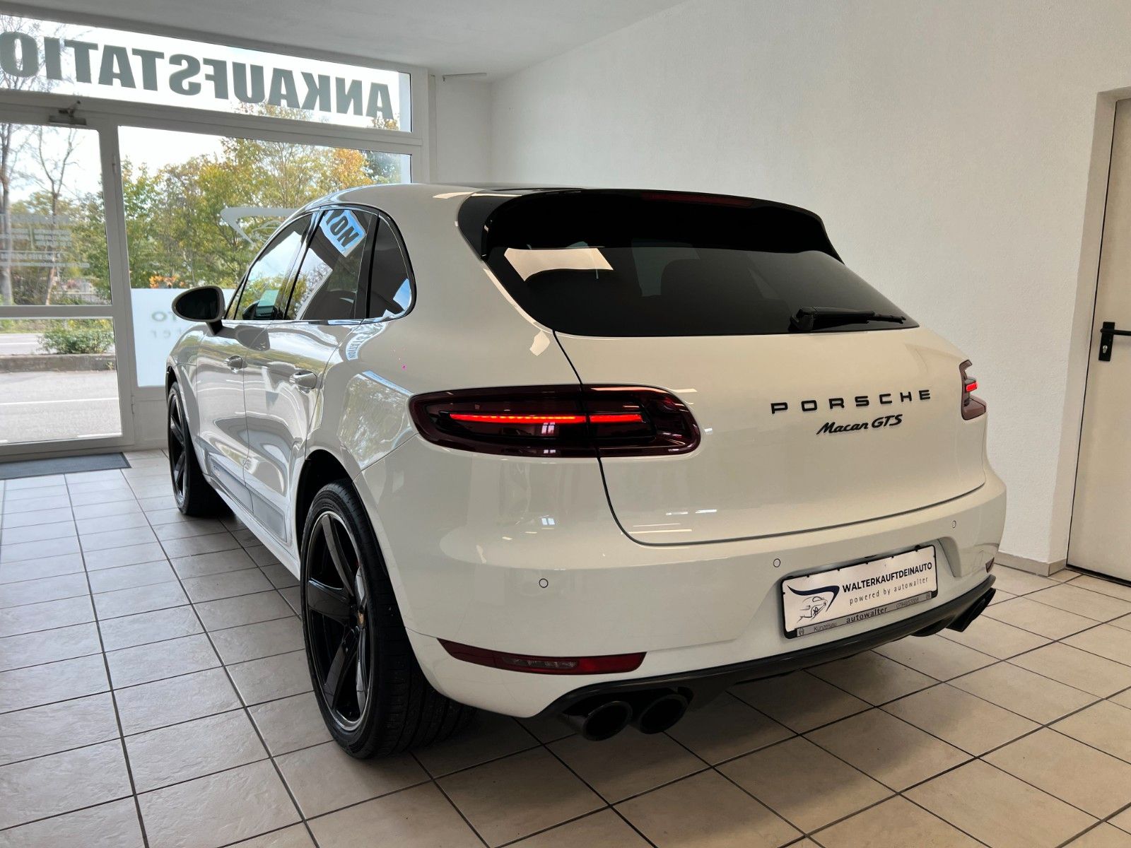 Fahrzeugabbildung Porsche Macan GTS*PDLS+*Carbon*Approved