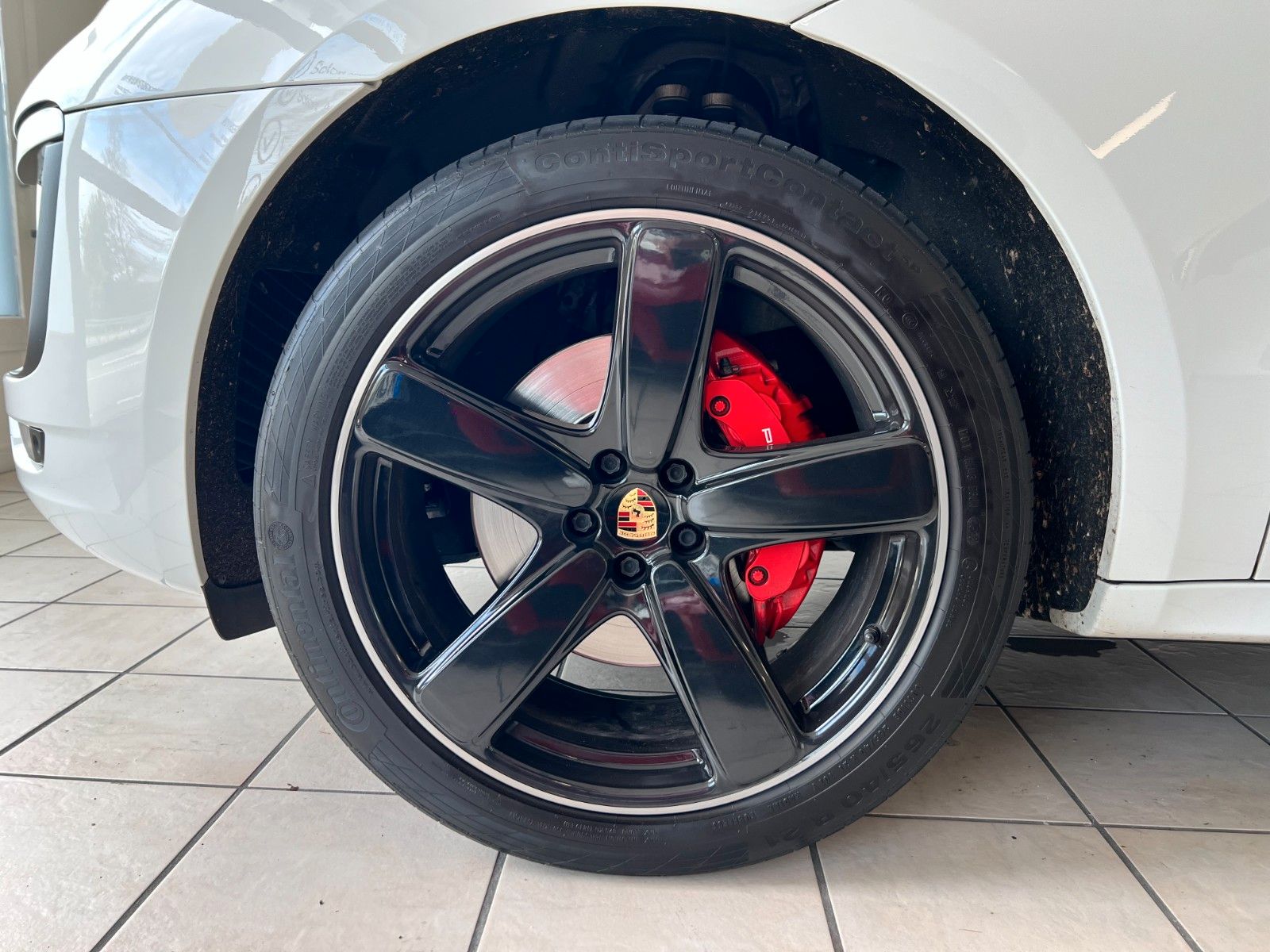 Fahrzeugabbildung Porsche Macan GTS*PDLS+*Carbon*Approved