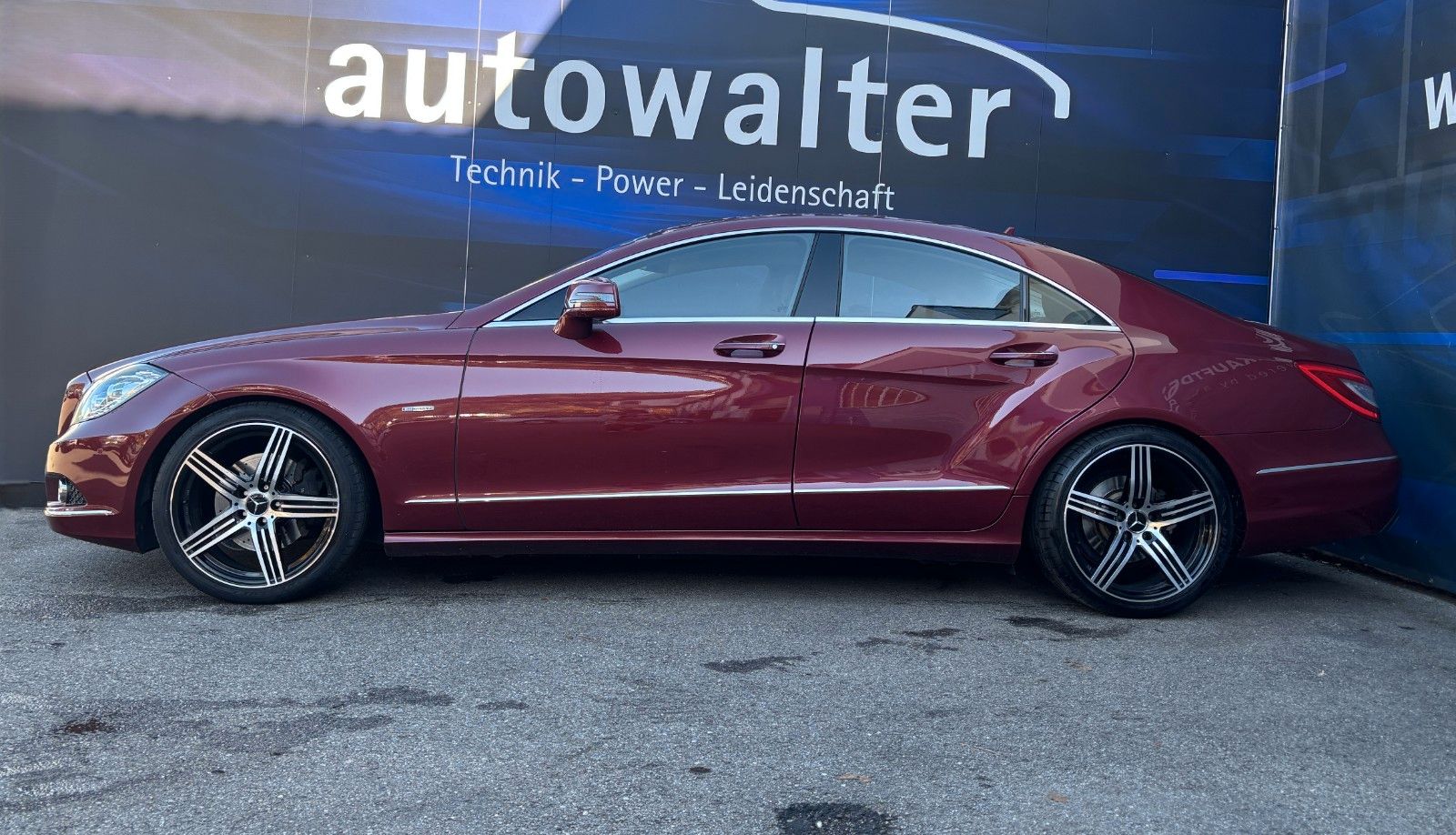 Fahrzeugabbildung Mercedes-Benz CLS 350 BlueEfficy, Schiebedach,Standheizung