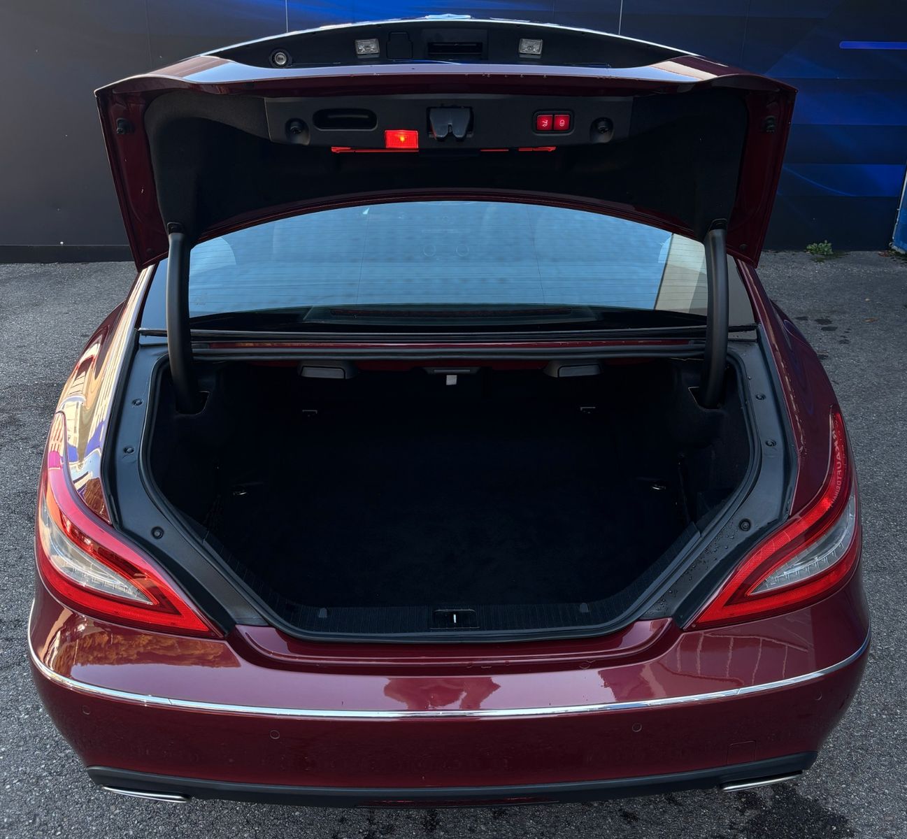 Fahrzeugabbildung Mercedes-Benz CLS 350 BlueEfficy, Schiebedach,Standheizung